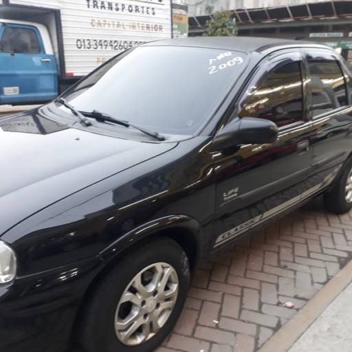 2009 CHEVROLET CLASSIC SEDAN LIFE 1.0 VHC 8v 4p por Cozema Veículos