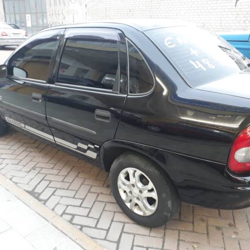 2009 CHEVROLET CLASSIC SEDAN LIFE 1.0 VHC 8v 4p por Cozema Veículos