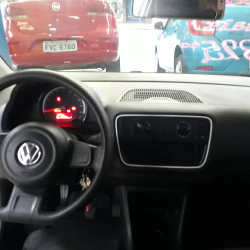 VOLKSWAGEN Up TAKE Ma 1.0 2015 BRANCO por Cozema Veículos