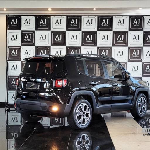 JEEP RENEGADE 1.8 16V 4P FLEX LONGITUDE AUTOMÁTICO- 2015/2016 em Botucatu, SP por AJ Veículos
