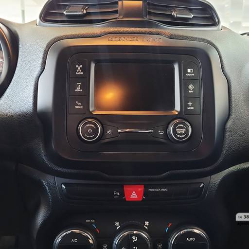 JEEP RENEGADE 1.8 16V 4P FLEX LONGITUDE AUTOMÁTICO- 2015/2016 em Botucatu, SP por AJ Veículos