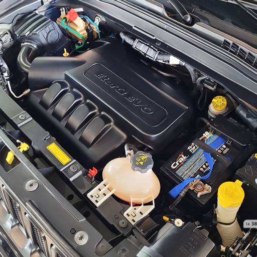 JEEP RENEGADE 1.8 16V 4P FLEX LONGITUDE AUTOMÁTICO- 2015/2016 em Botucatu, SP por AJ Veículos