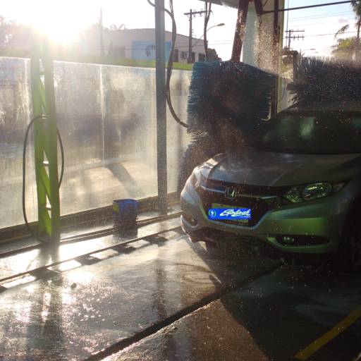 Premium - Carro Médio por Splash Lava Rápido