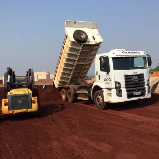 Caminhões para Serviço de aterro