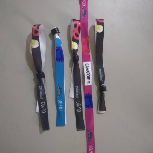 Pulseiras de tecido personalizadas para eventos 