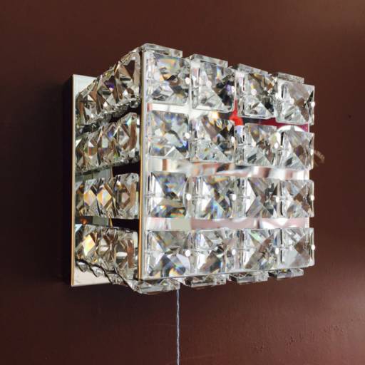 Arandela em cristal por Carol Lustres