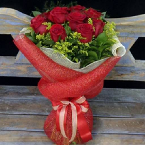 Comprar o produto de Buque 12 Rosas em A Classificar pela empresa Salas Flores e Cestas em Jundiaí, SP por Solutudo