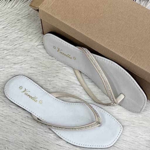 Rasteirinha adulta Varella em Uberlândia, MG por Lojas Dom Flavittos