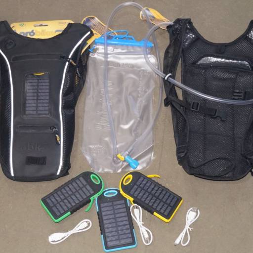 MOCHILA HIDRATAÇÃO 2.5 LITROS PRETO COM MANTA TERMICA TITAN SOLAR PRO BIKE PBK em Bauru, SP por Two Force Bike Shop