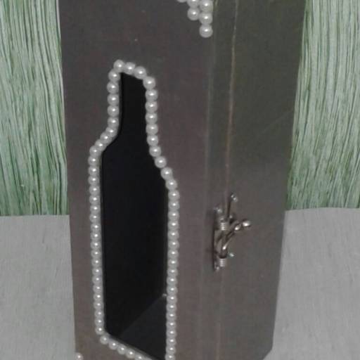Caixa suporte para vinho