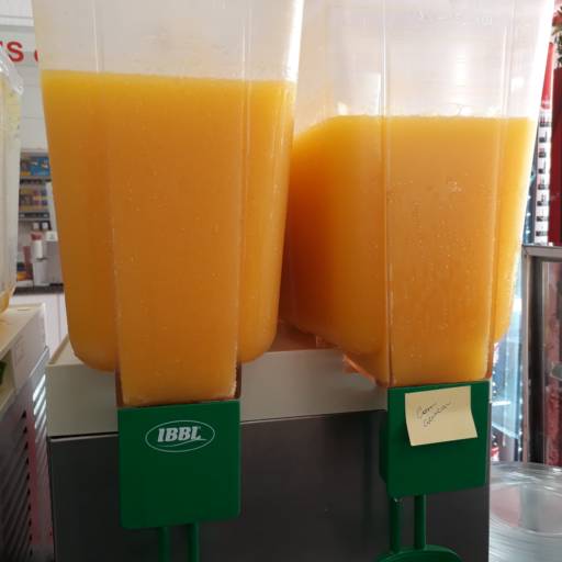 Suco de laranja NATURAL  por Casa da Esfiha