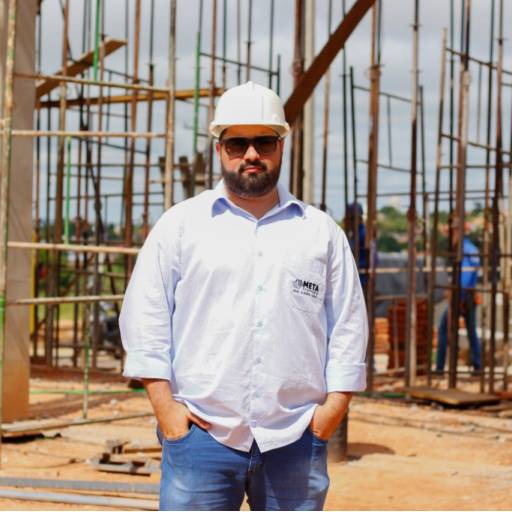 Projeto por Meta Engenharia