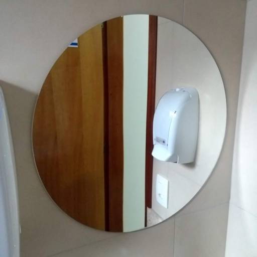 Corporal Fisioterapia & Odontologia. por Top Vidros