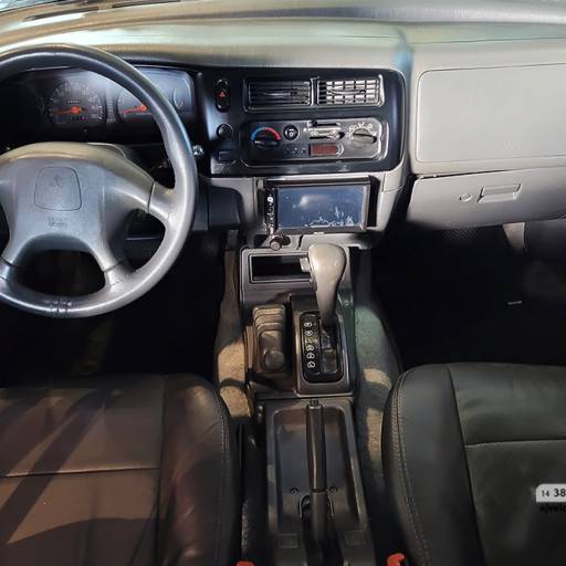 MITSUBISHI L 200 2.5 SPORT HPE 4X4 CABINE DUPLA TURBO INTERCOOLER AUTOMÁTICO- 2004 em Botucatu, SP por AJ Veículos