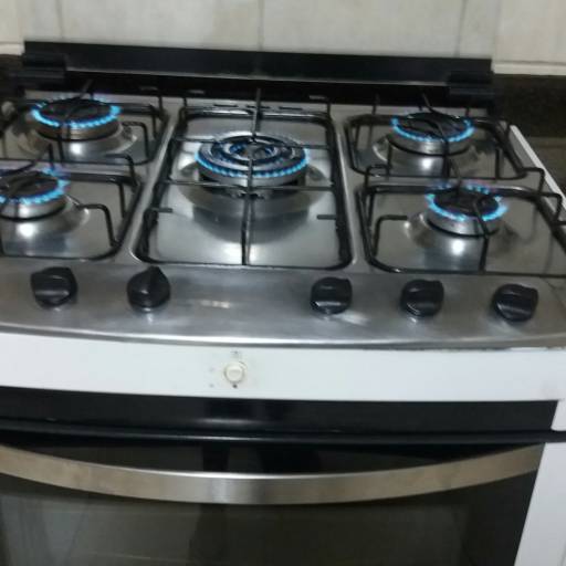 Manutenção elétrica e regulagem de fogões 