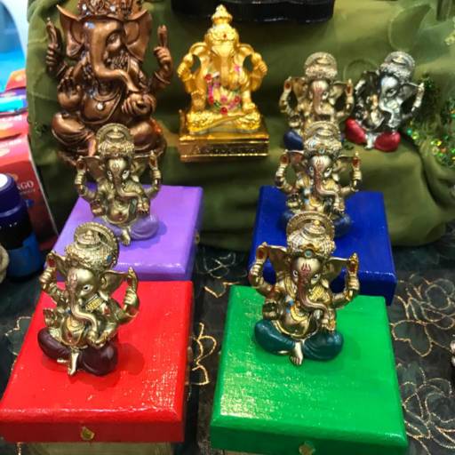 Mini Ganesha na caixinha decorada
