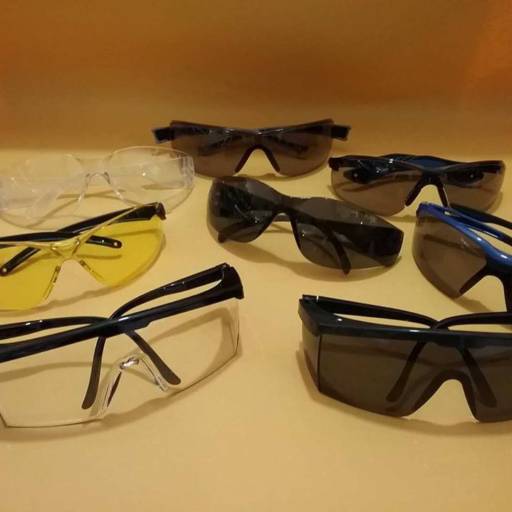 Comprar o produto de Óculos de Segurança Kalipso em A Classificar pela empresa Comercial Torreti em Assis, SP por Solutudo