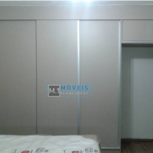 Guarda roupa em Mdf Laminado 