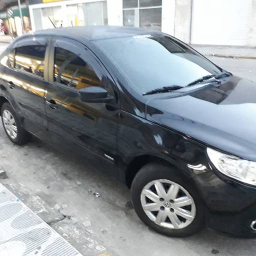 VOLKSWAGEN VOYAGE 1.0 MI 8V TOTAL FLEX 2012 PRETO por Cozema Veículos