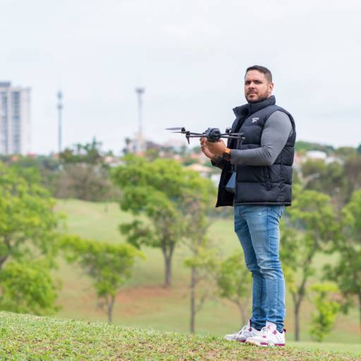 Serviço de Drone em Campinas | Imagens Aéreas Profissionais por Visão Elevada Drones