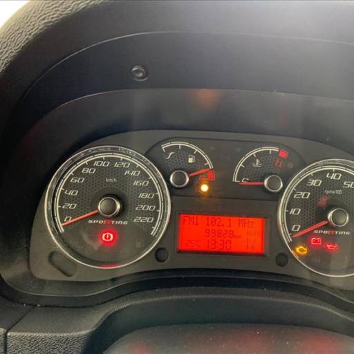 FIAT -  IDEA  -  1.8 MPI Sporting 16V 