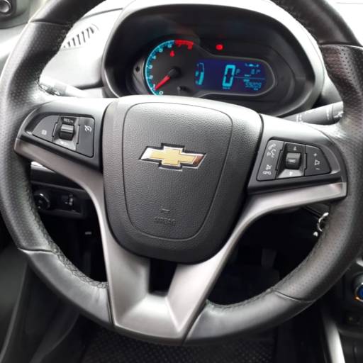 ONIX 1.4 LTZ FLEX AUTOMÁTICO 2015 por Virtual Carros Particulares