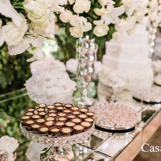 Decoração e Buffet por Casa Nova Noivas Buffet e Decorações