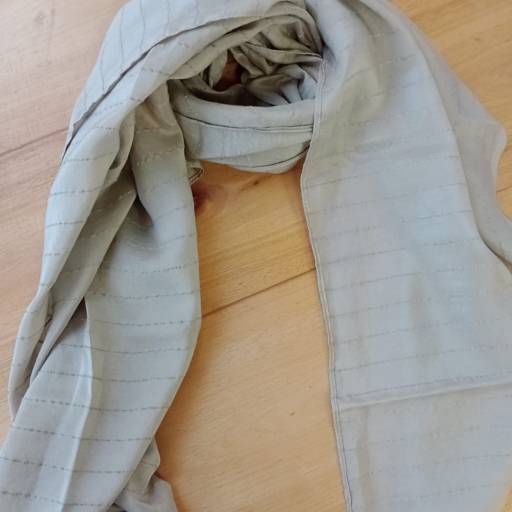 Comprar o produto de Lenço de seda pura listrado em Roupas e Acessórios pela empresa Loja Ego 3 p - Roupas e Acessórios Femininos em Botucatu, SP por Solutudo