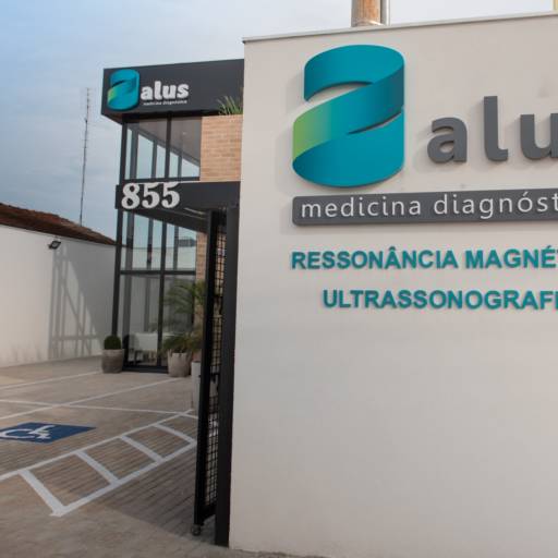 FACHADAS EM ACM E LETRA CAIXA em Itapetininga, SP por Disk Toldos