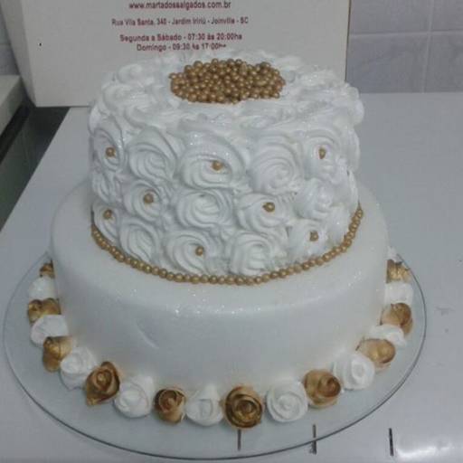 Bolos Casamento/Bodas/15 anos por Marta Doces e Salgados