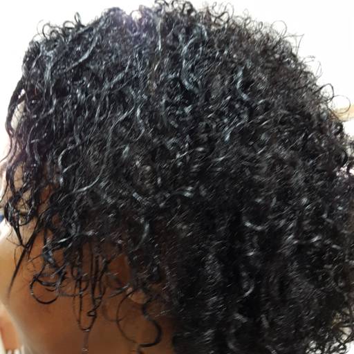 Permanente Afro por Nilva Petraglia Beleza e Bem-Estar