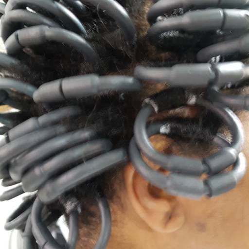 Permanente Afro por Nilva Petraglia Beleza e Bem-Estar