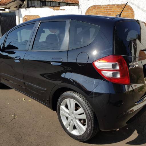 FIT 1.5 EX FLEX AUTOMÁTICO 2011 por Virtual Carros Particulares