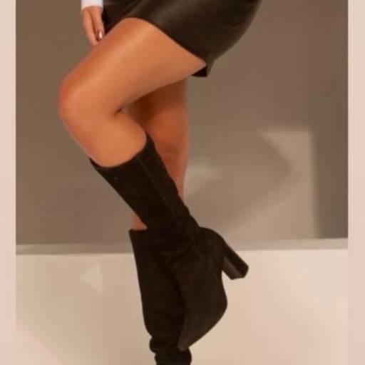 Saia em Jundiaí, SP por ALUARTEBRASIL Moda Feminina