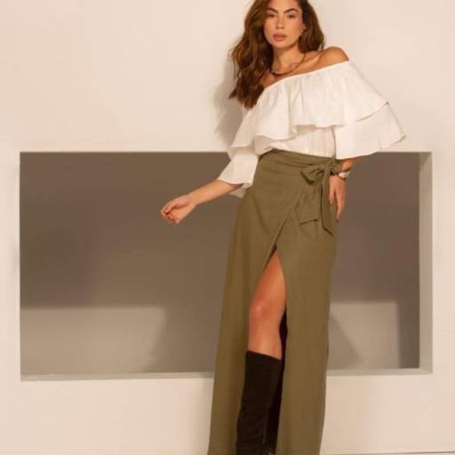 Saia em Jundiaí, SP por ALUARTEBRASIL Moda Feminina