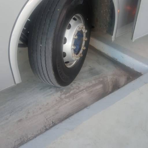 PNEUS DIANTEIROS NOVOS