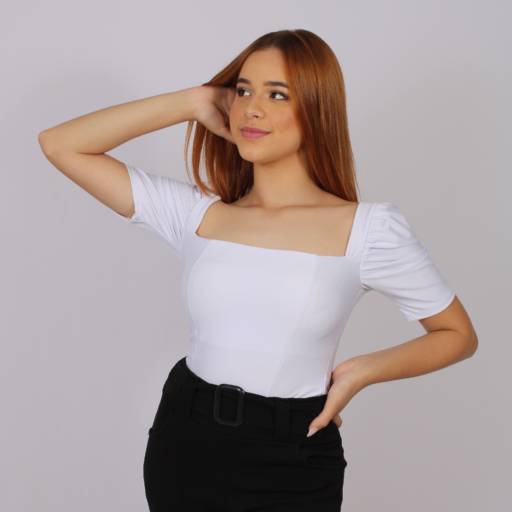 Laura Martho Silva por Miss e Mister Ibero América