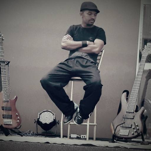 AULA DE CONTRABAIXO INTERMEDIARIO COM KAKA BASS por SIMG - Sistema Instrução Musical Gospel