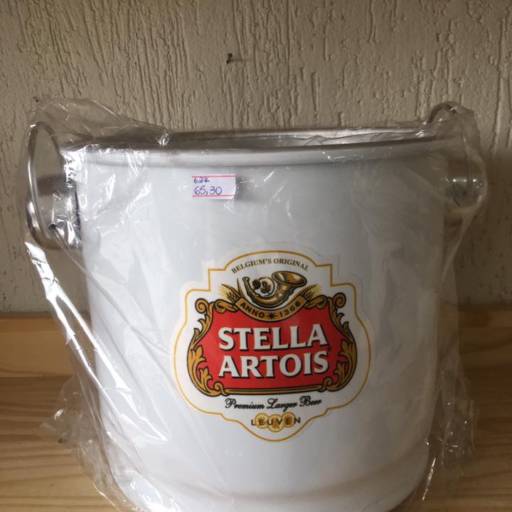 Baldes de Cerveja por Casa Renove Decoracoes