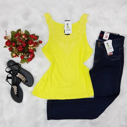 Blusa com grippir por Dona Nina Boutique