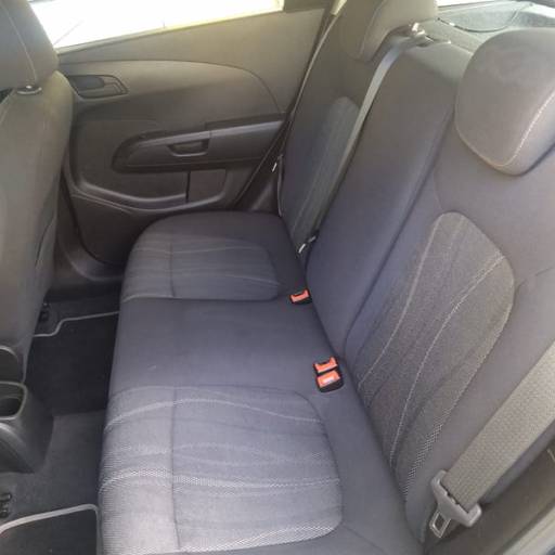 SONIC LT HB AT 2013 PRET por Cozema Veículos