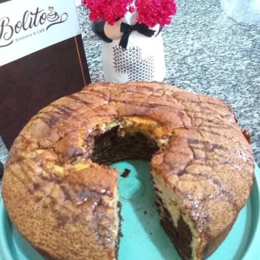 Bolo Mármore por Bolirium Brasil - Padaria Artesanal