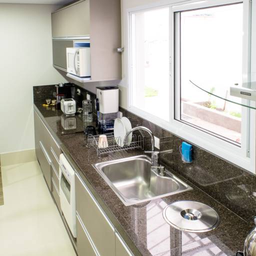 Momento PROJETADO por Do lado di cá