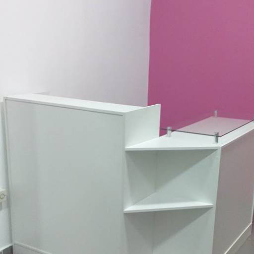 Balcão em L com cantoneira em Bauru, SP por Móveis Fábrica de Sonhos Bauru