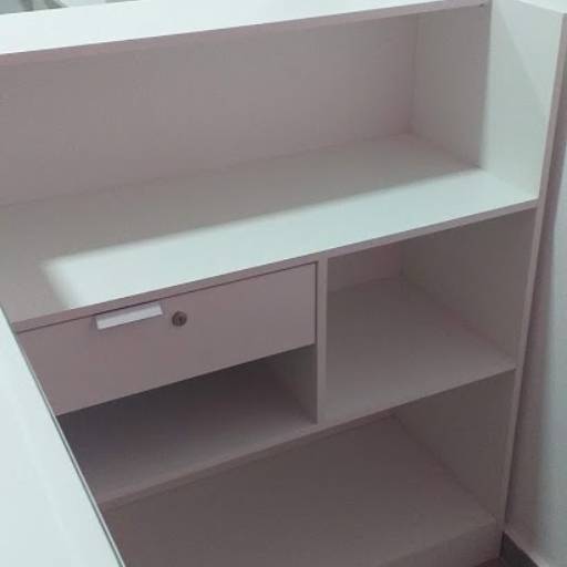 Balcão em L com cantoneira em Bauru, SP por Móveis Fábrica de Sonhos Bauru