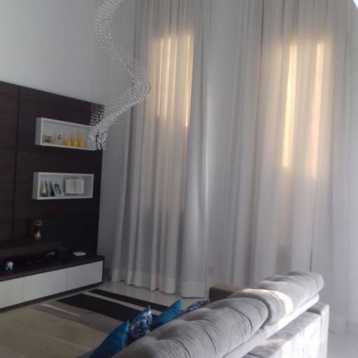Cortinas para a sala de estar  por Cortinas Princesa