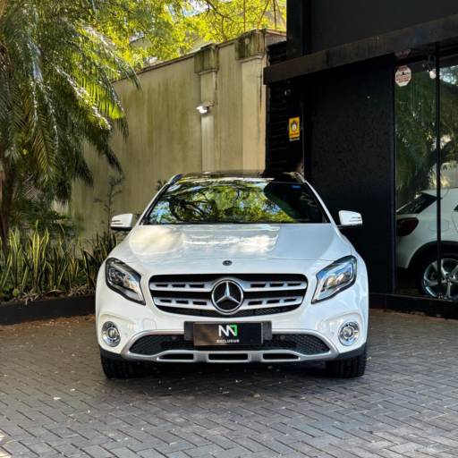 Comprar o produto de MERCEDES-BENZ GLA200 ENDURO 1.6  em Concessionárias pela empresa M7 Exclusive  em Foz do Iguaçu, PR por Solutudo