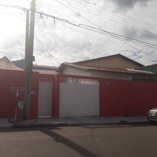 Casa Vila Nastri por Mobi Negócios Imobiliários