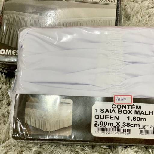 Saia Box Queen Adomes em Osasco, SP por Madalena Decoraçoes