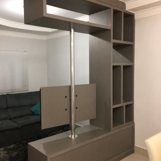 SALAS DE ESTAR E JANTAR por Fassina Marcenaria